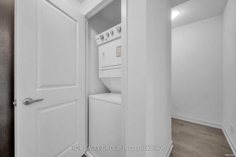 Photo 15 at 2915 - 4955 Yonge Street, Willowdale East, Toronto