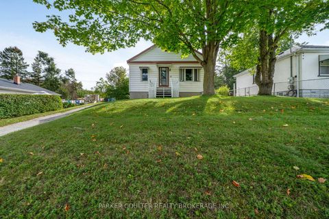 Photo 1 at 19 Adelaide Street, Allandale, Barrie