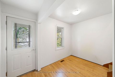 Photo 17 at 19 Adelaide Street, Allandale, Barrie