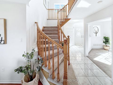 Photo 16 at 1338 Vincent Crescent, Alcona, Innisfil