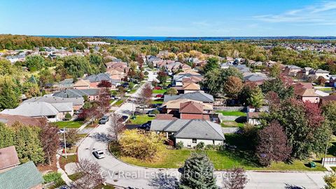 Photo 38 at 1338 Vincent Crescent, Alcona, Innisfil