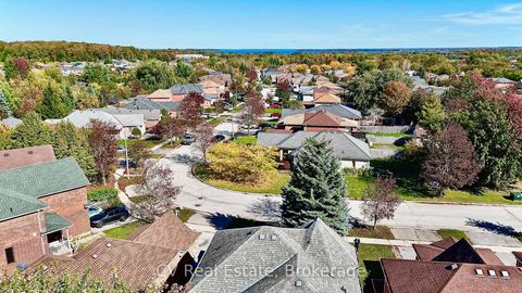 Photo 39 at 1338 Vincent Crescent, Alcona, Innisfil