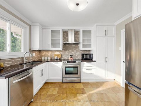 Photo 6 at 5 Alderdale Court, Don Mills, Toronto