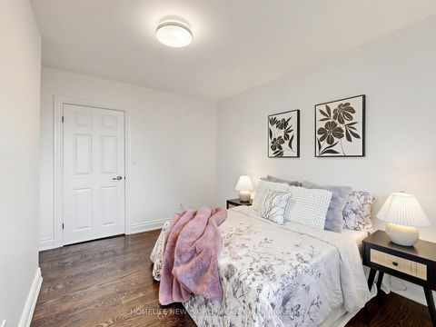 Photo 24 at 5 Alderdale Court, Don Mills, Toronto