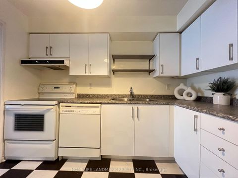 Photo 6 at 716 - 39 Parliament Street, Waterfront Communities C8, Toronto