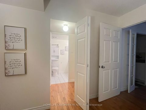 Photo 12 at 716 - 39 Parliament Street, Waterfront Communities C8, Toronto