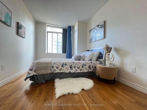 Photo 23 at 716 - 39 Parliament Street, Waterfront Communities C8, Toronto