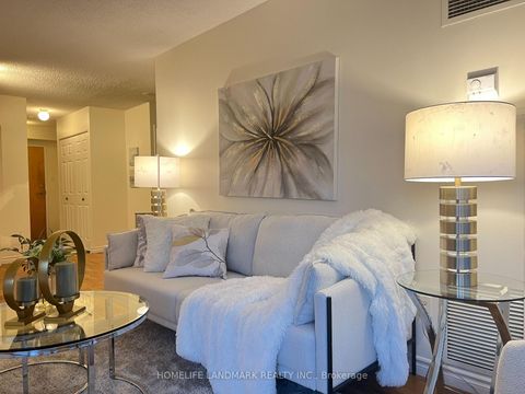 Photo 30 at 716 - 39 Parliament Street, Waterfront Communities C8, Toronto