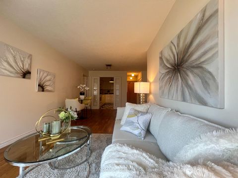 Photo 32 at 716 - 39 Parliament Street, Waterfront Communities C8, Toronto