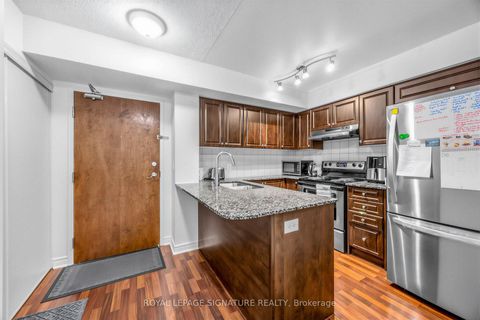 Photo 7 at 322 - 60 Fairfax Crescent, Birchmount, Toronto