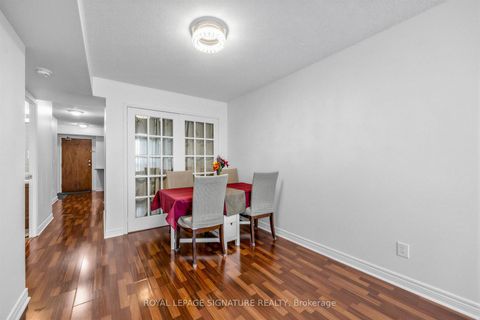 Photo 13 at 322 - 60 Fairfax Crescent, Birchmount, Toronto