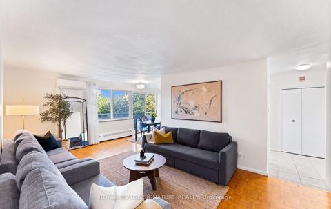 Photo 6 at 410 - 30 Allanhurst Drive, Humber Valley, Toronto