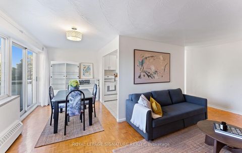 Photo 7 at 410 - 30 Allanhurst Drive, Humber Valley, Toronto