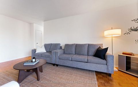 Photo 8 at 410 - 30 Allanhurst Drive, Humber Valley, Toronto