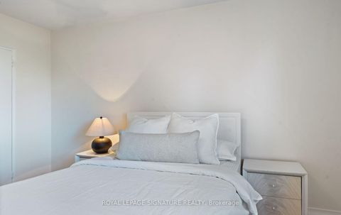 Photo 19 at 410 - 30 Allanhurst Drive, Humber Valley, Toronto