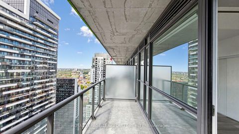 Photo 22 at 3512 - 290 Adelaide Street W, Waterfront Communities C1, Toronto