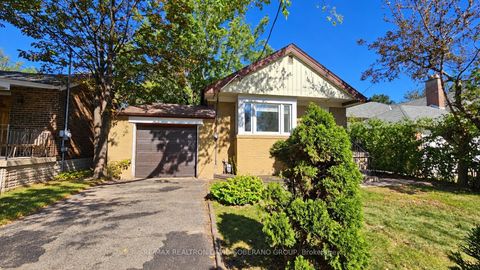 Photo 1 at 122 Mcgillivray Avenue, Nortown, Toronto