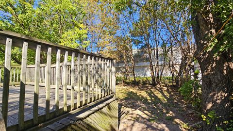 Photo 33 at 122 Mcgillivray Avenue, Nortown, Toronto