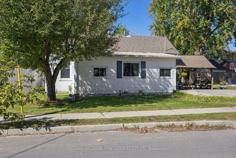 Photo 4 at 16 Snooks Road, Sutton & Jackson's Point, Georgina