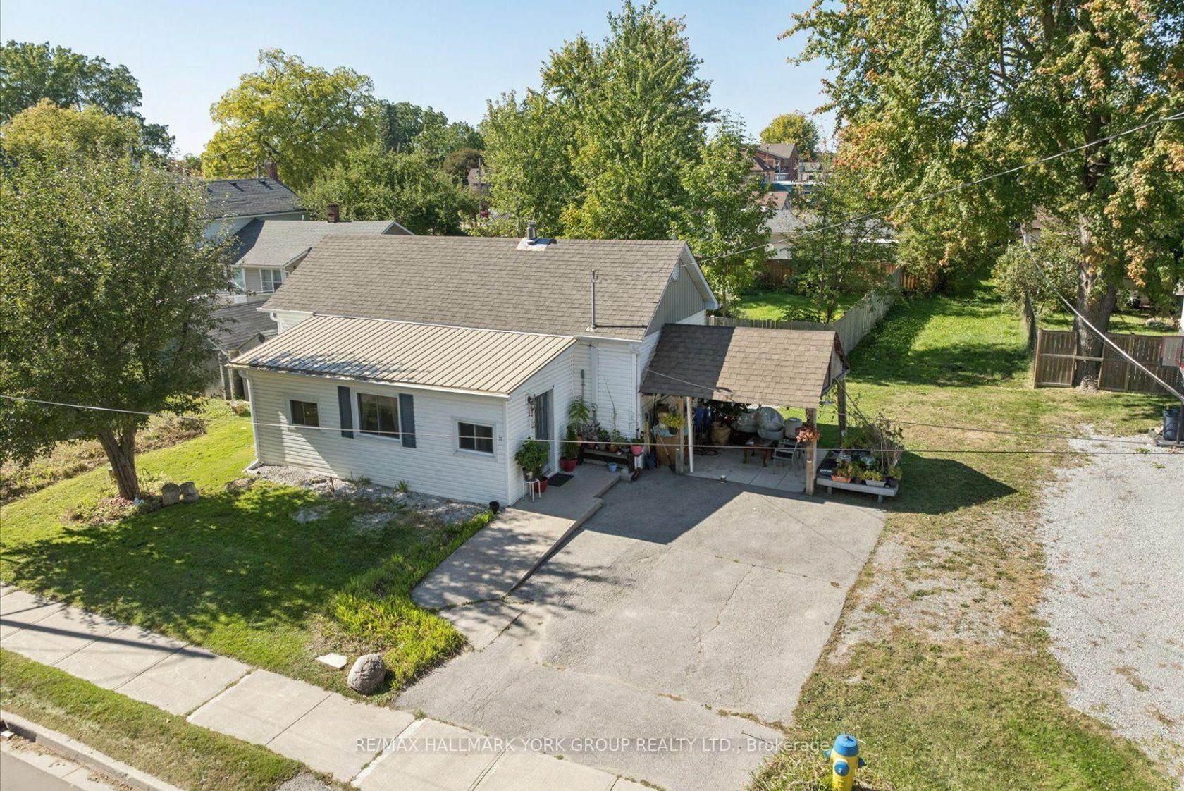 16 Snooks Road, Sutton & Jackson