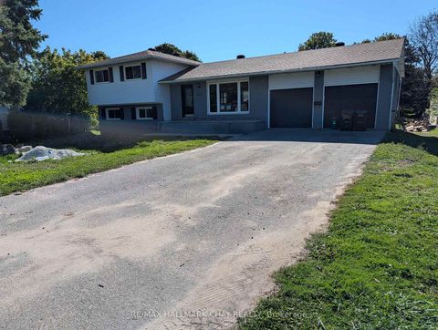 Photo 1 at 605 Big Bay Point Road, Bayshore, Barrie