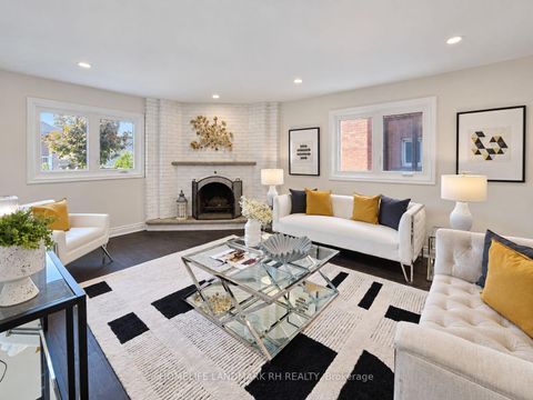 Photo 15 at 39 Oxford Street, Mill Pond, Richmond Hill