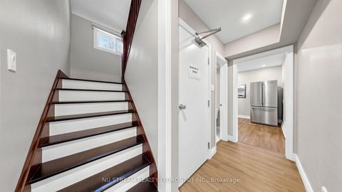 Photo 19 at 226 Oakridge Drive, Cliffcrest, Toronto