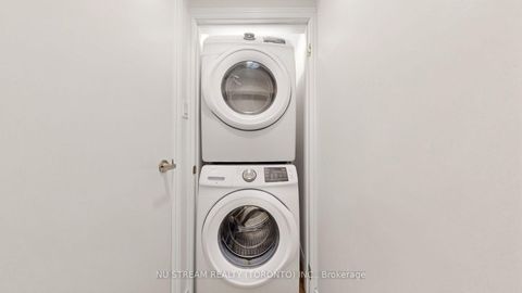 Photo 23 at 226 Oakridge Drive, Cliffcrest, Toronto
