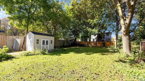 Photo 31 at 226 Oakridge Drive, Cliffcrest, Toronto