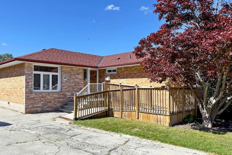 Photo 1 at 15 Grassington Crescent, Woburn, Toronto