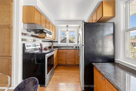 Photo 7 at 15 Grassington Crescent, Woburn, Toronto