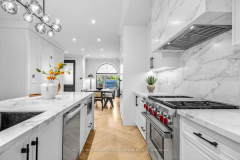 Photo 12 at 437 Euclid Avenue, Little Italy, Toronto