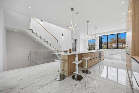 Photo 11 at 89 Regal Road, Davenport, Toronto