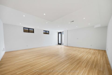 Photo 18 at 89 Regal Road, Davenport, Toronto