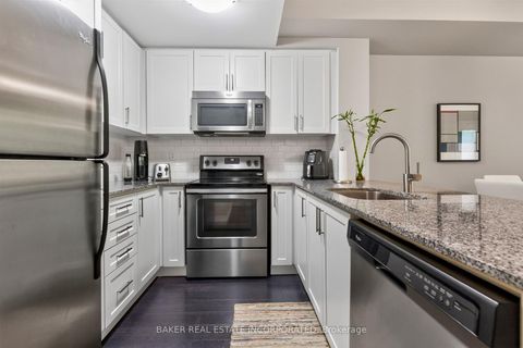 Photo 3 at TH 31 - 120 Twenty Fourth Street, Long Branch, Toronto