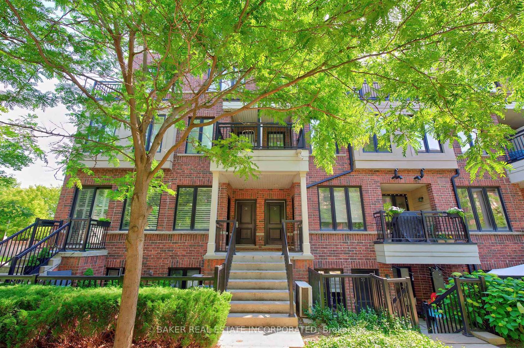 TH 31 - 120 Twenty Fourth Street, Long Branch, Toronto 