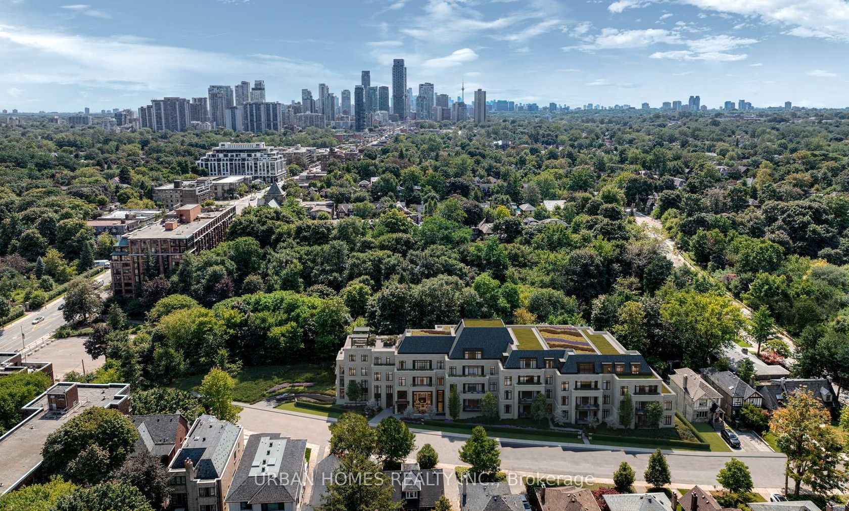 204 - 33 Chatsworth Drive, Lawrence Park South, Toronto 