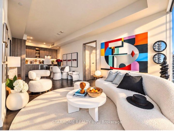 Photo 4 at 2109 - 95 McMahon Drive, Bayview Village, Toronto