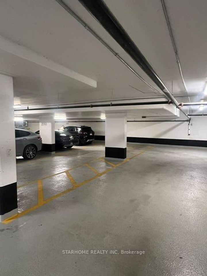 Photo 29 at 2109 - 95 McMahon Drive, Bayview Village, Toronto
