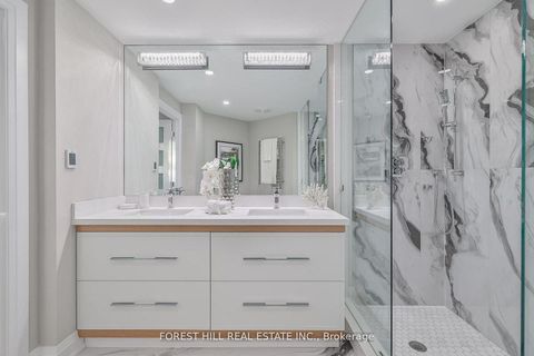 Photo 25 at 301 - 342 Spadina Road, Forest Hill South, Toronto