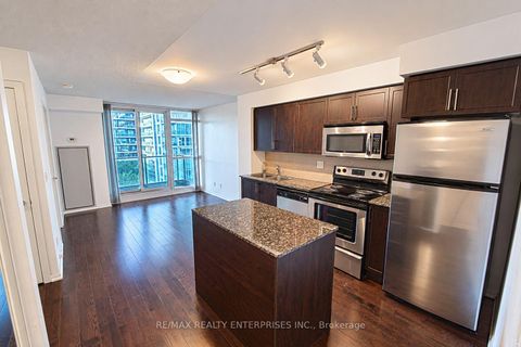 Photo 1 at 612 - 215 Fort York Boulevard, Waterfront Communities C1, Toronto