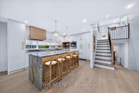 Photo 6 at 259 Rumble Avenue, Mill Pond, Richmond Hill