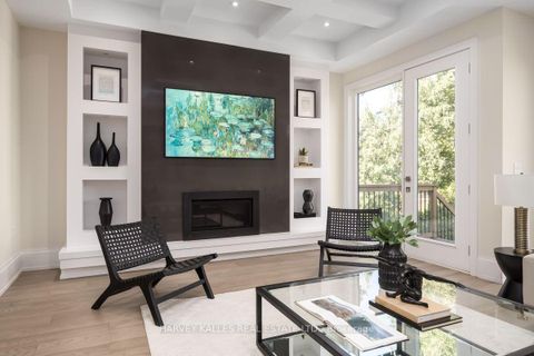 Photo 7 at 326 St Clements Avenue, Lawrence Park South, Toronto