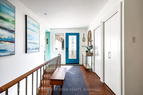 Photo 3 at 69 Montressor Drive, Windfields, Toronto