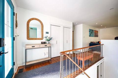 Photo 4 at 69 Montressor Drive, Windfields, Toronto