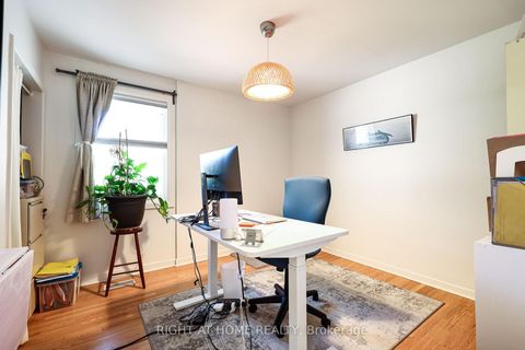 Photo 14 at 69 Montressor Drive, Windfields, Toronto