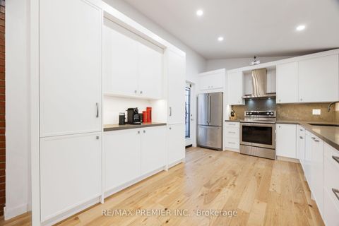 Photo 21 at 9 Adeline Court, Jamestown, Toronto