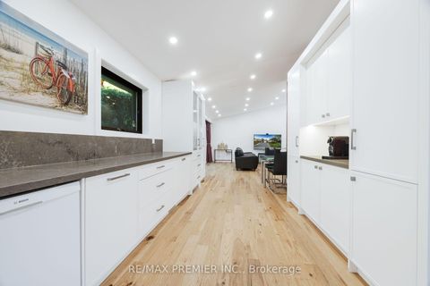 Photo 22 at 9 Adeline Court, Jamestown, Toronto