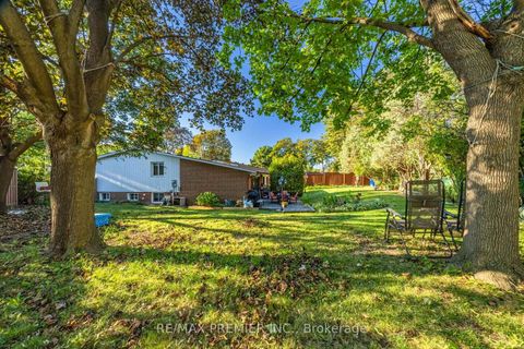 Photo 45 at 9 Adeline Court, Jamestown, Toronto