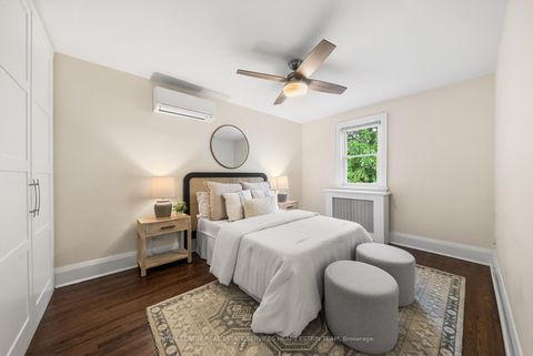 Photo 15 at 112 Southvale Drive, Leaside, Toronto
